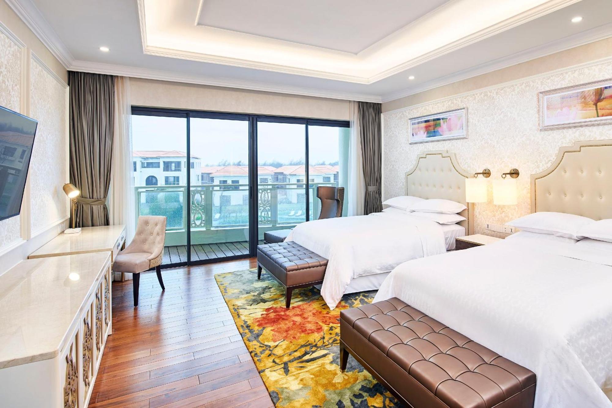 Dưỡng Và Trung Tâm Hội Nghị Sheraton Grand 5*