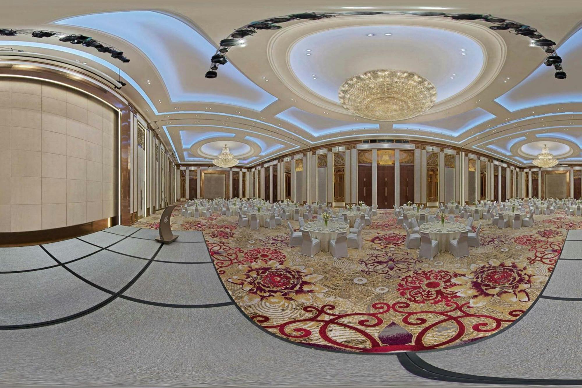 Dưỡng Và Trung Tâm Hội Nghị Sheraton Grand 5* Đà Nẵng