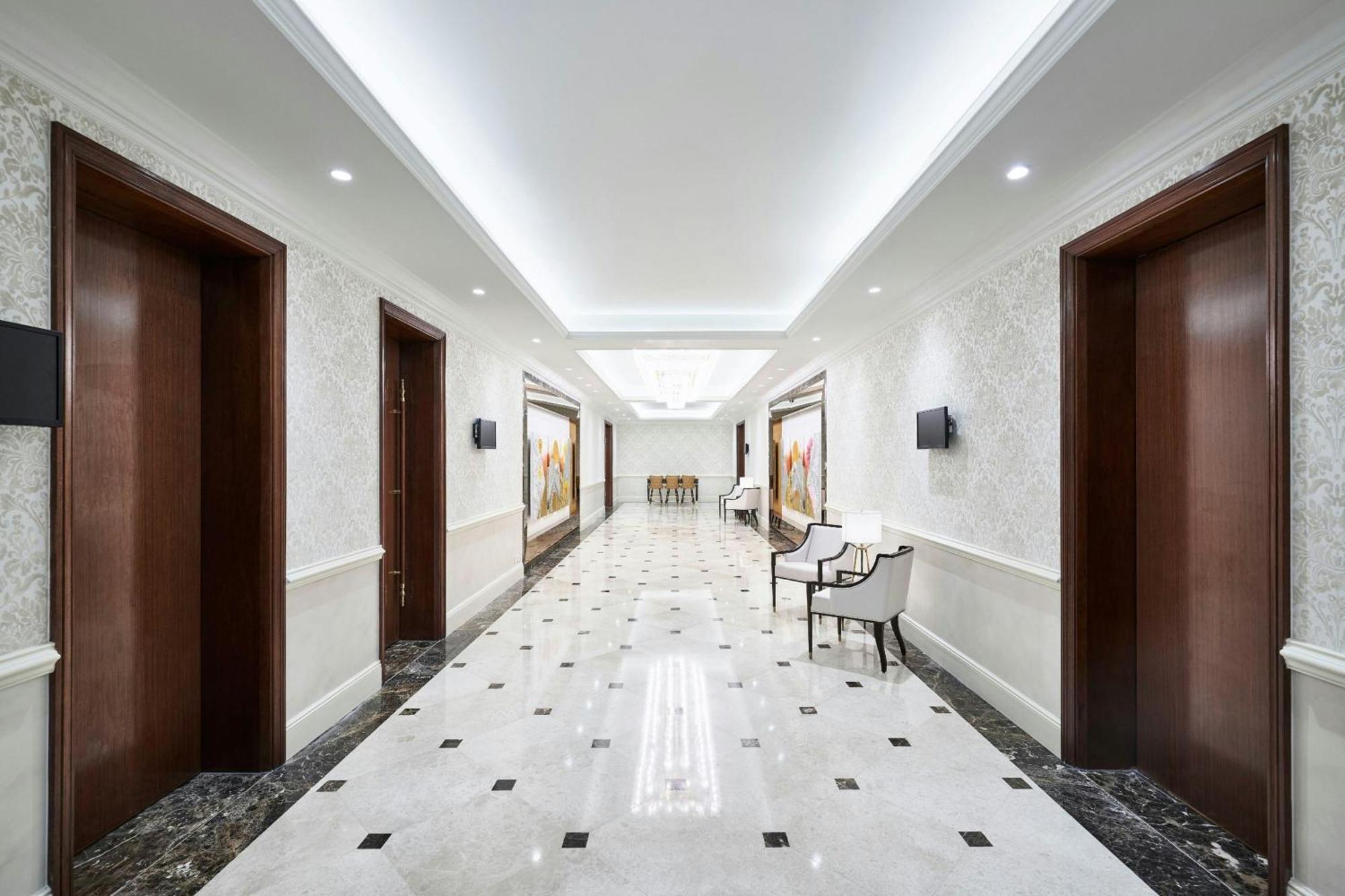 Dưỡng Và Trung Tâm Hội Nghị Sheraton Grand Đà Nẵng