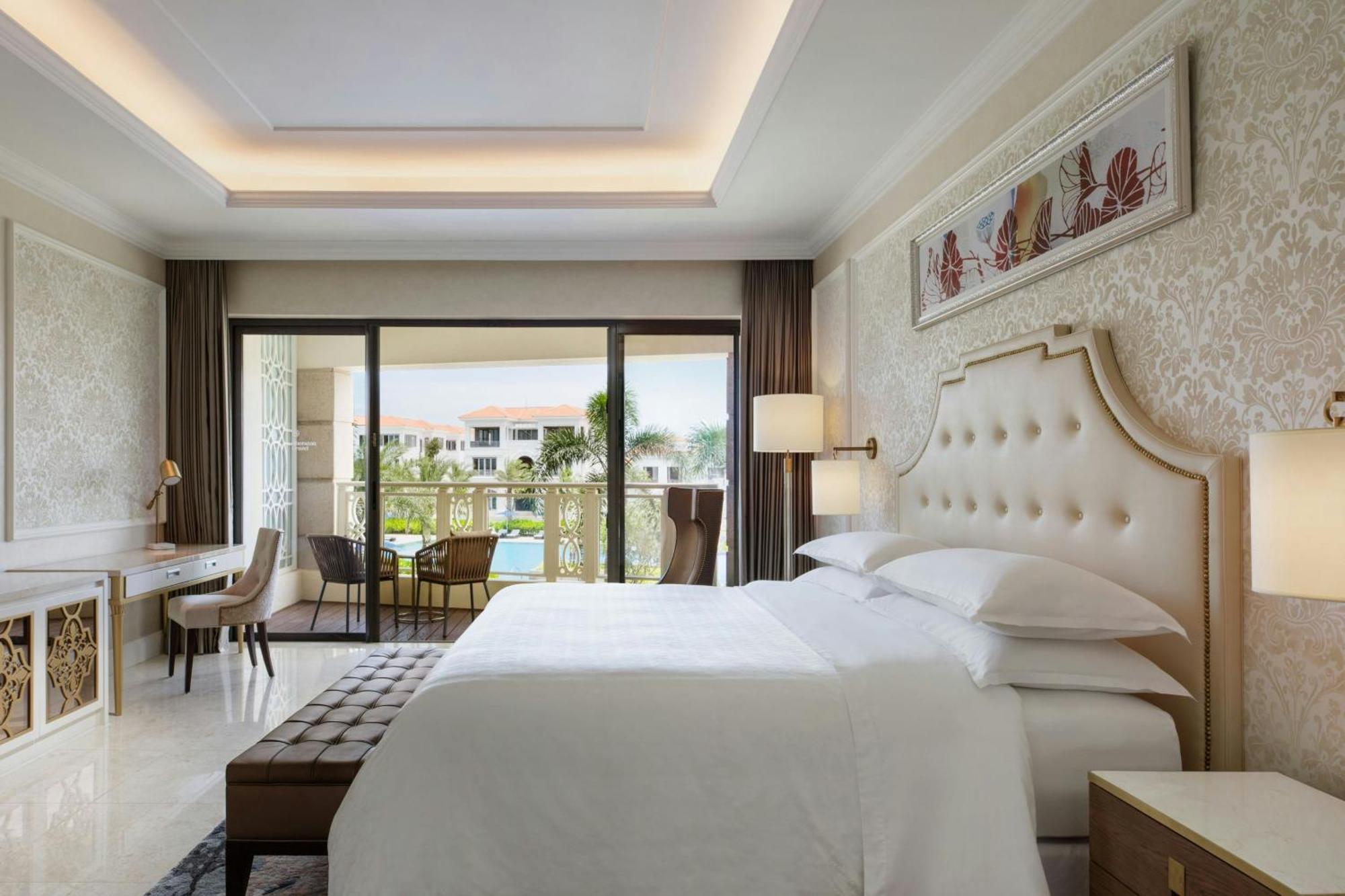 Dưỡng Và Trung Tâm Hội Nghị Sheraton Grand Đà Nẵng